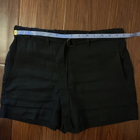 BABATON BLACK LINEN BLEND SHORTS SIZE SMALL - Picture 3 of 7